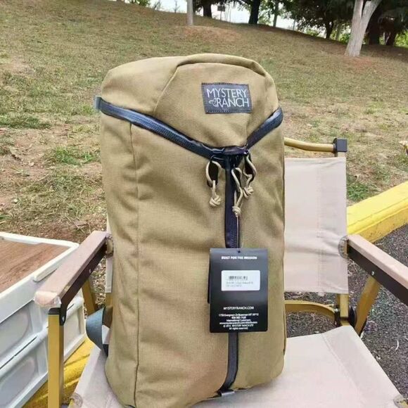 Pre-owned MYSTERY RANCH URBAN ASSAULT 21L Black Backpack - Picture 5 of 7